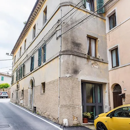 C013 - Camerano, Nuovo Bilocale In Centro Storico شقة